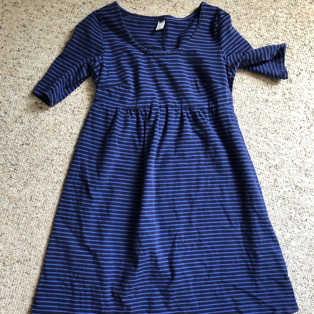 Old Navy Maternity Dress